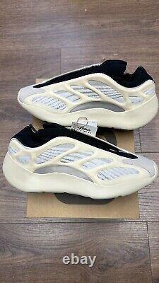 Adidas Yeezy 700 V3 Azael White Black Sail Uk 10 Mens Sneakers Fw 4980 Brand New