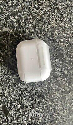 BRAND NEW SEALEDApple AirPods Pro 2nd Generation MagSafe Wireless Charging Case