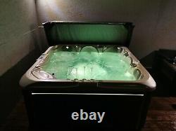 Brand New Luxury The Aquarius Hot Tub Whirlpool 5 Seat Rrp £5499 13amp Balboa