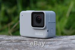 NEW GoPro Hero 7 White Waterproof Action Camera Touchscreen 1080p HD Video 10MP