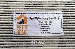 PnH Veterinary Bedding STARS DESIGN VET BED Many Sizes Rolls & Pieces
